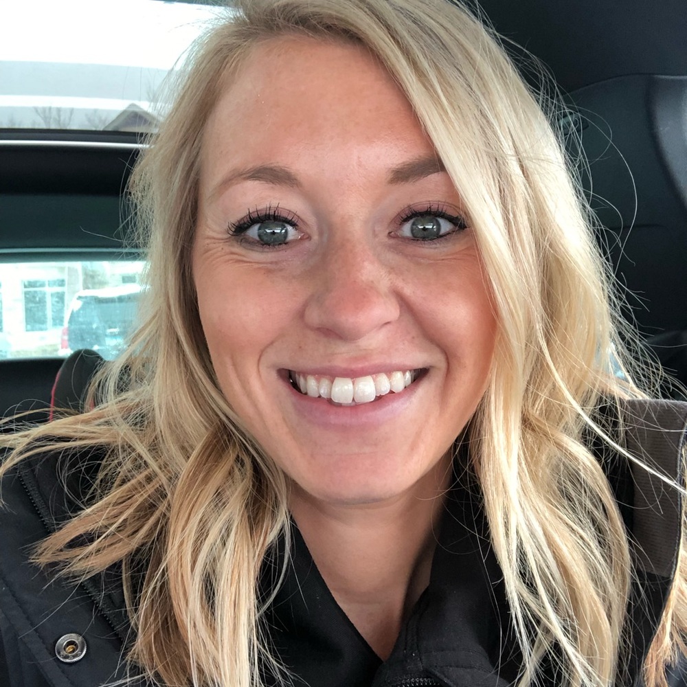 Meet your Posher, Alex